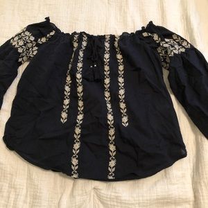 AE Off the Shoulder Top